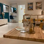 De Standing Le Velvet Bay Climatise En Bord De Apartman