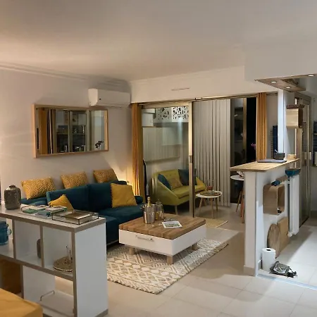 Apartment De Standing Le Velvet Bay Climatise En Bord De