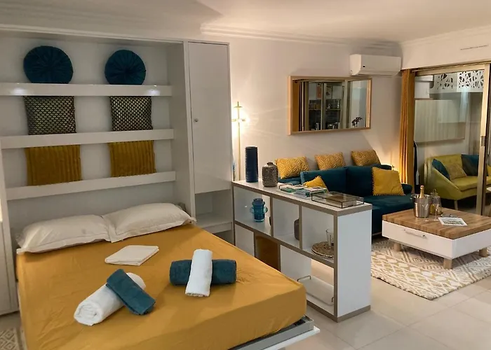 Apartment De Standing Le Velvet Bay Climatise En Bord De