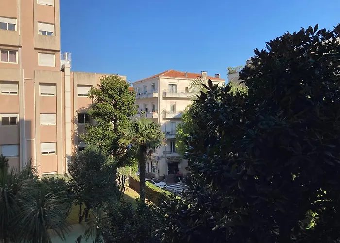 Apartment De Standing Le Velvet Bay Climatise En Bord De Antibes